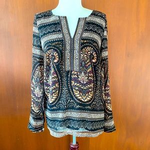 Daniel Rainn paisley top